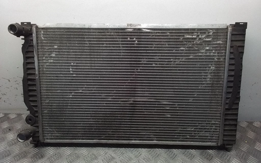 Coolant radiator 8D0121251P