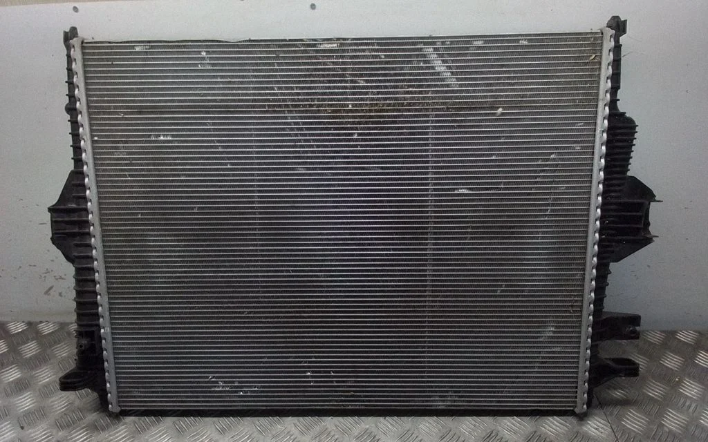 Coolant radiator – Porsche Cayenne (92A) (2010-2017)