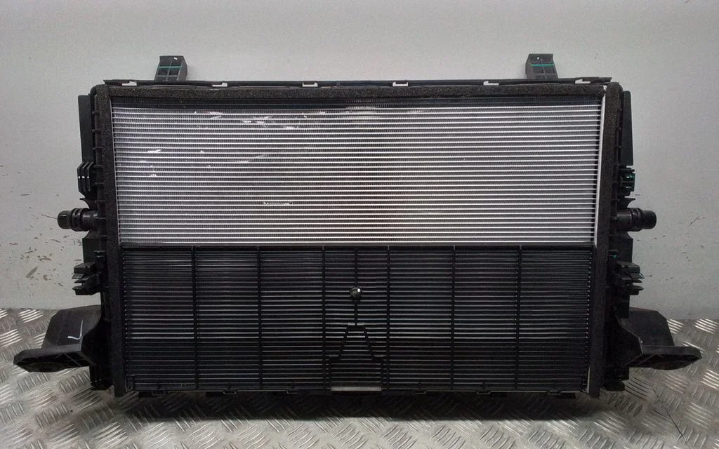 Jahutusvedeliku radiaator 1493395CH