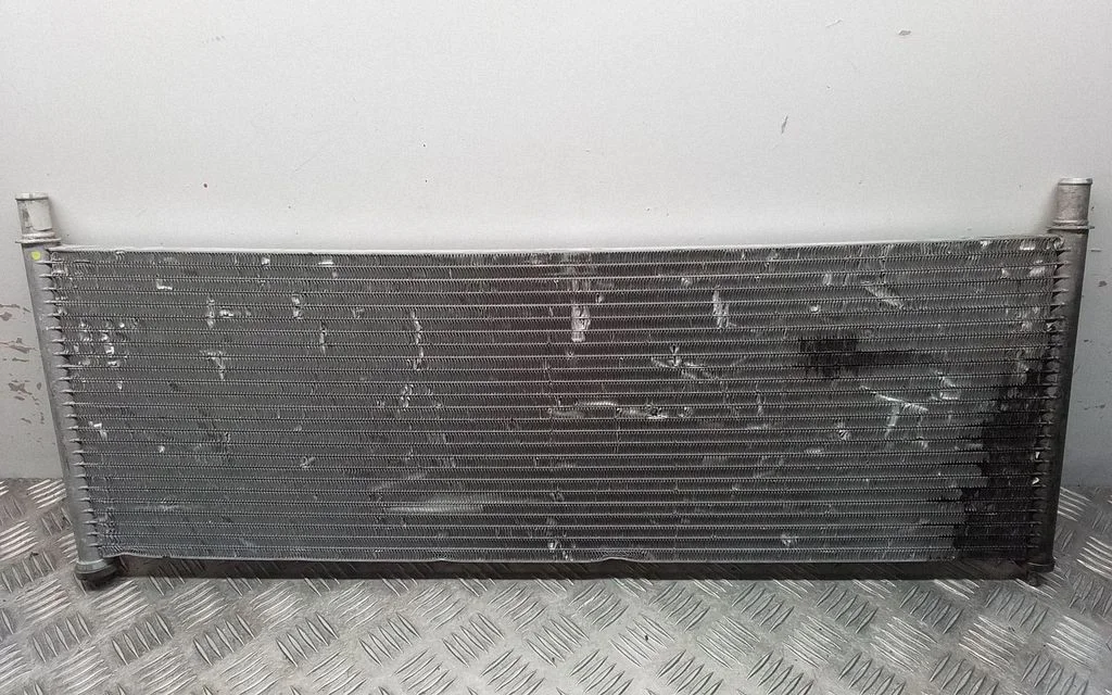 Coolant radiator 104849800B