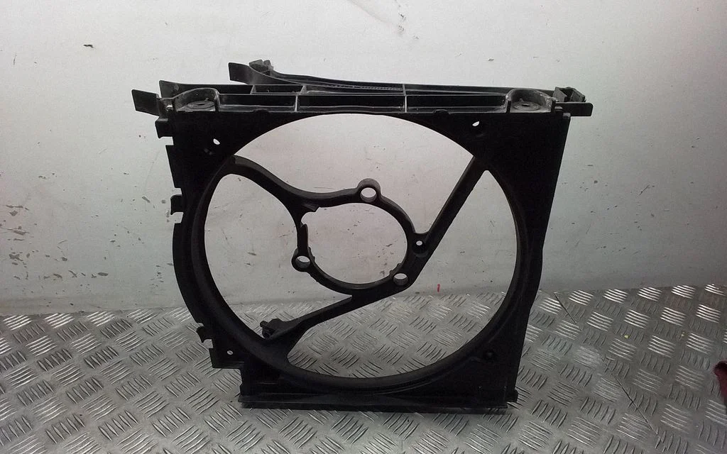 Radiator cooling fan shroud – Porsche 911 991 (2011-2019)