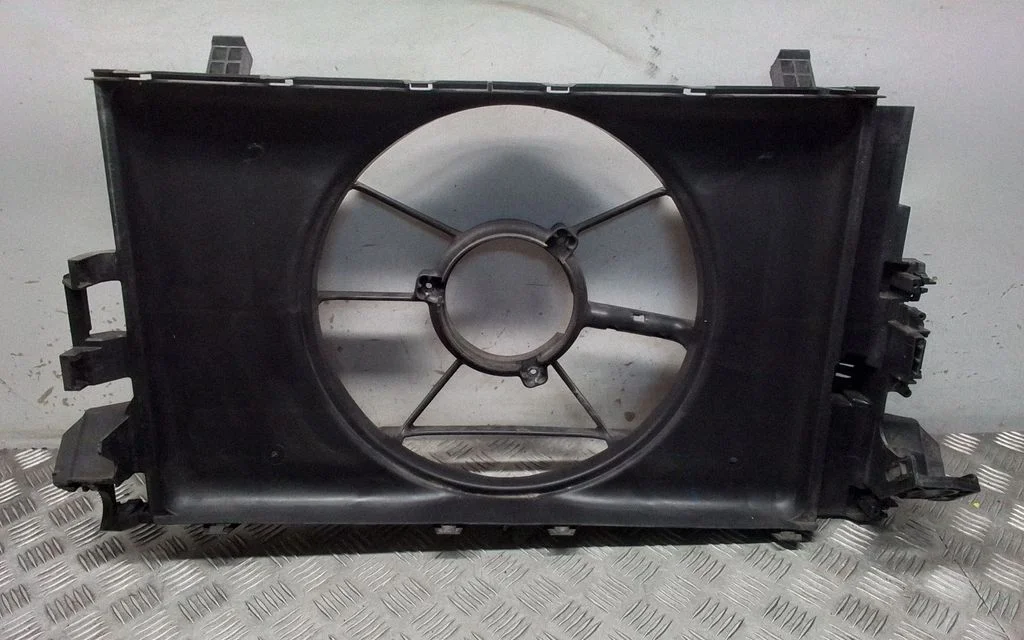 Radiator cooling fan shroud – Tesla Model 3 (2017-)
