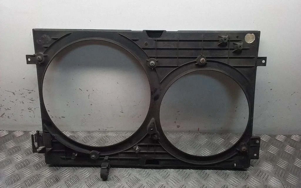 Radiator cooling fan shroud – Volkswagen Golf Plus (2005-2013)