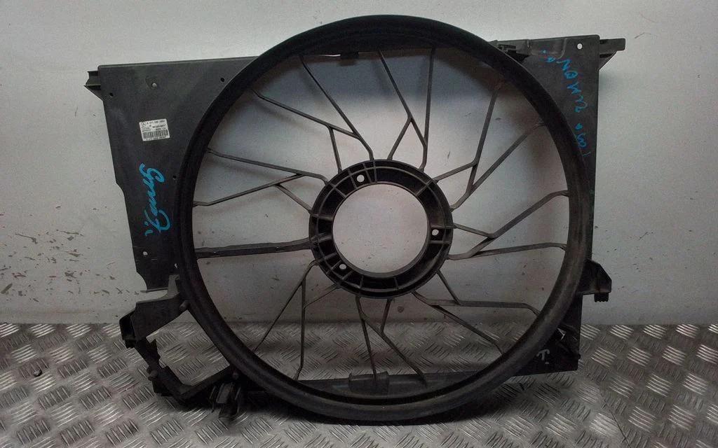 Radiator cooling fan shroud – Mercedes-Benz E-Class W211 (2002-2009)
