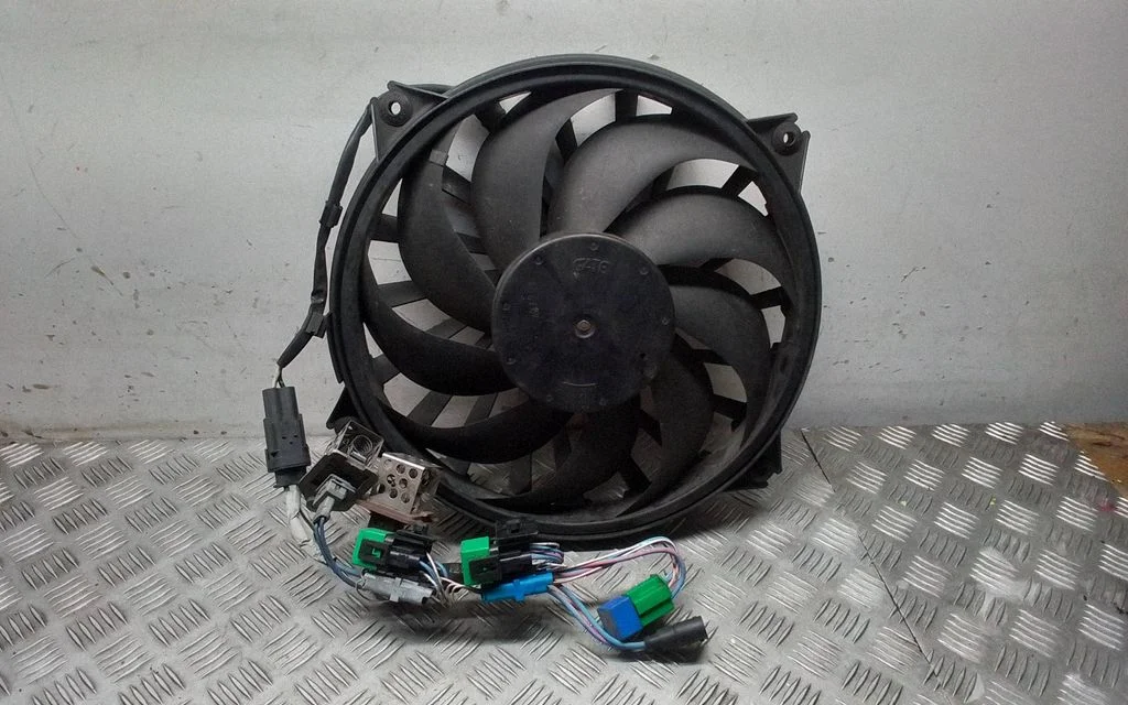 Electric radiator cooling fan 9640332180