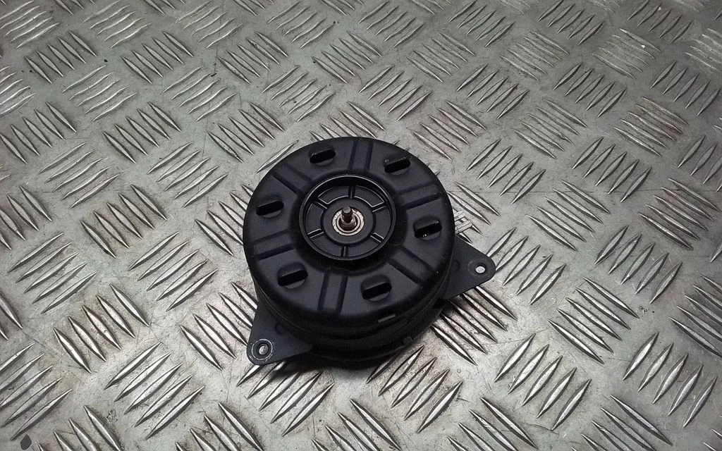 Elektriline radiaatori jahutusventilaator – Toyota Prius (XW20) (2003-2009)