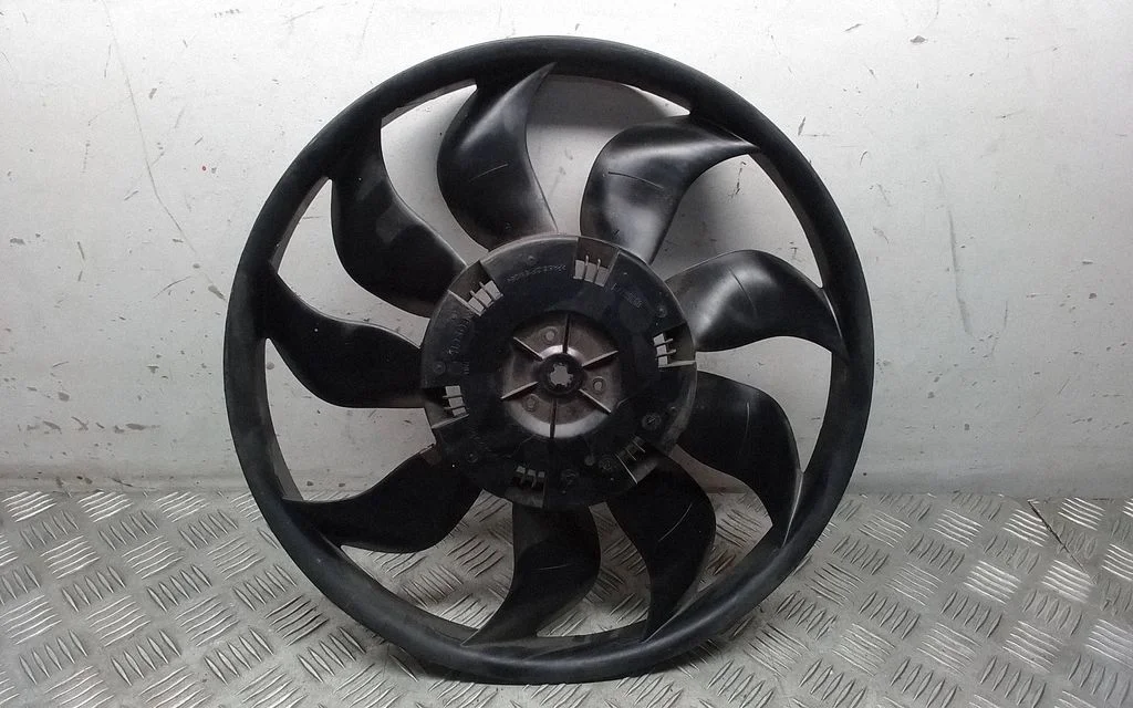 Electric radiator cooling fan 3136613300