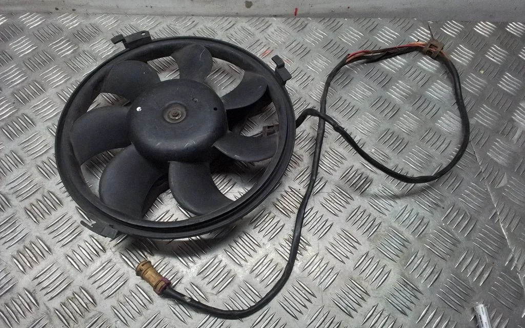 Elektriline radiaatori jahutusventilaator 849354
