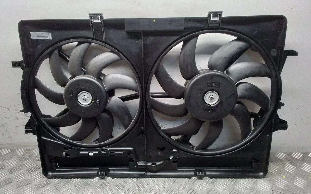 Electric radiator cooling fan 8K0121003AD