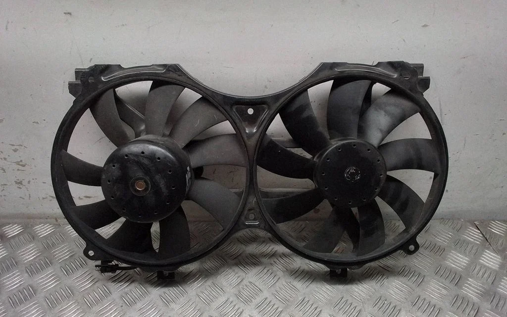 Electric radiator cooling fan