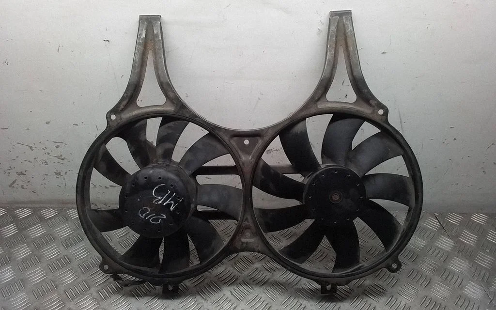 Electric radiator cooling fan