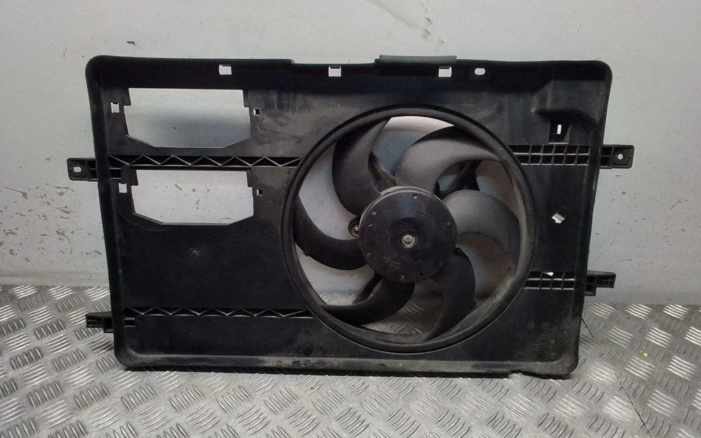 Electric radiator cooling fan 1350A066