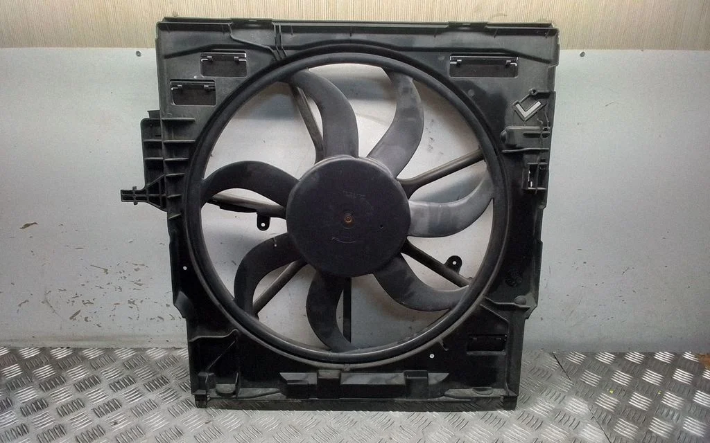Wentylator chłodnicy elektryczny – BMW X5 E70 (2006-2013)