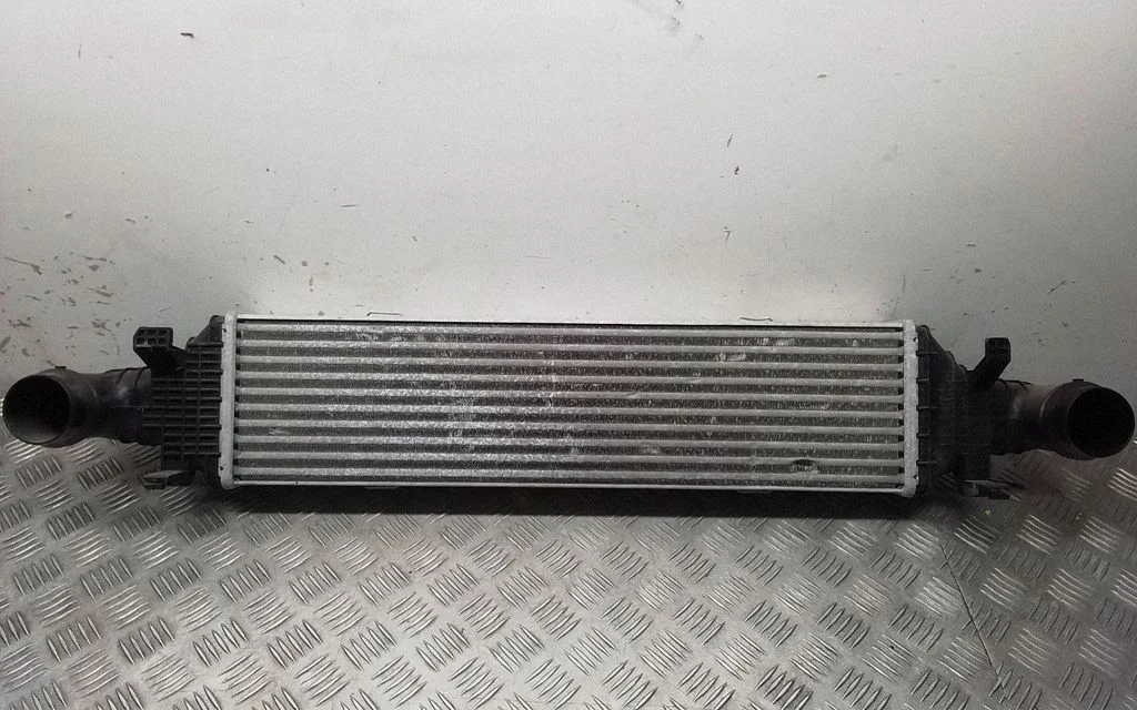 Intercooler – Mercedes-Benz Klasa C AMG W204 (2007-2014)