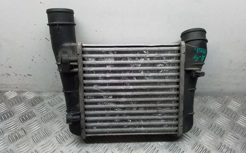 Intercooler – Audi A4 S4 B5 8D (1999-2000)