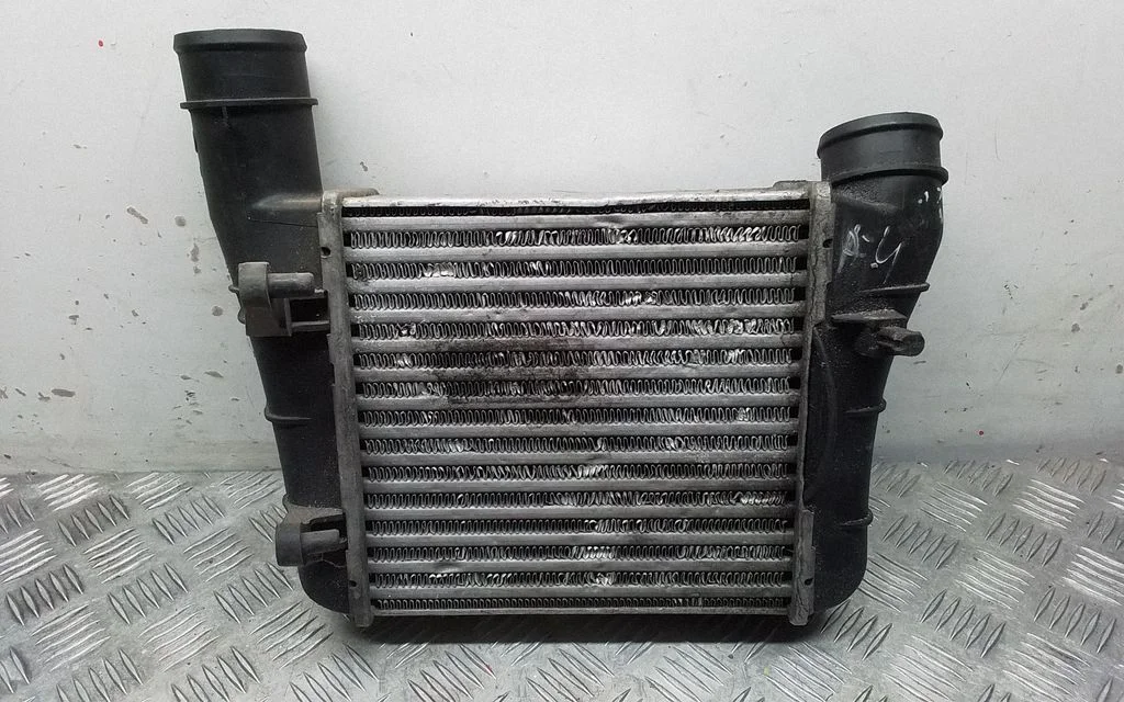 Intercooler – Audi A4 S4 B5 8D (1999-2000)