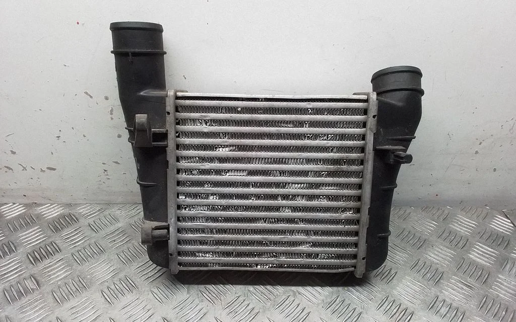 Intercooler – Audi A4 S4 B5 8D (1999-2000)
