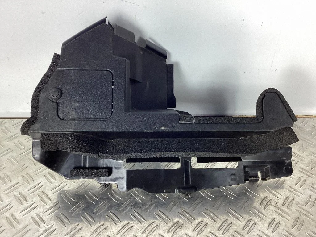 Intercooler air guide/duct channel – Lexus NX (2014-2021)