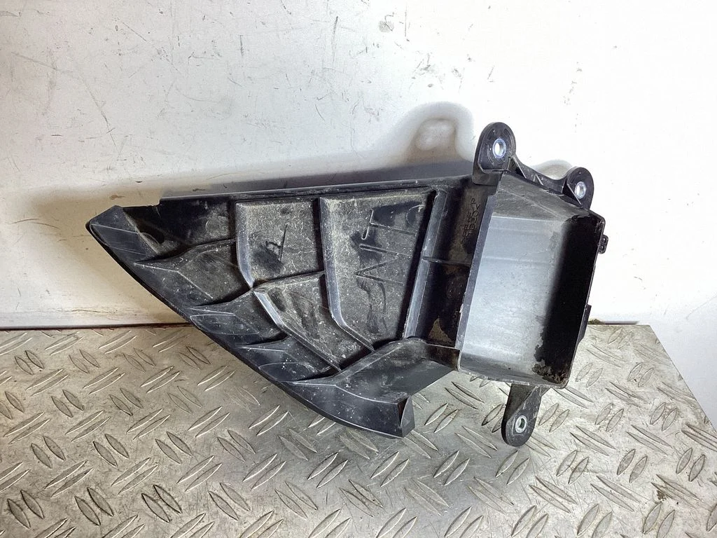 Intercooler air guide/duct channel – Lexus NX (2021-)
