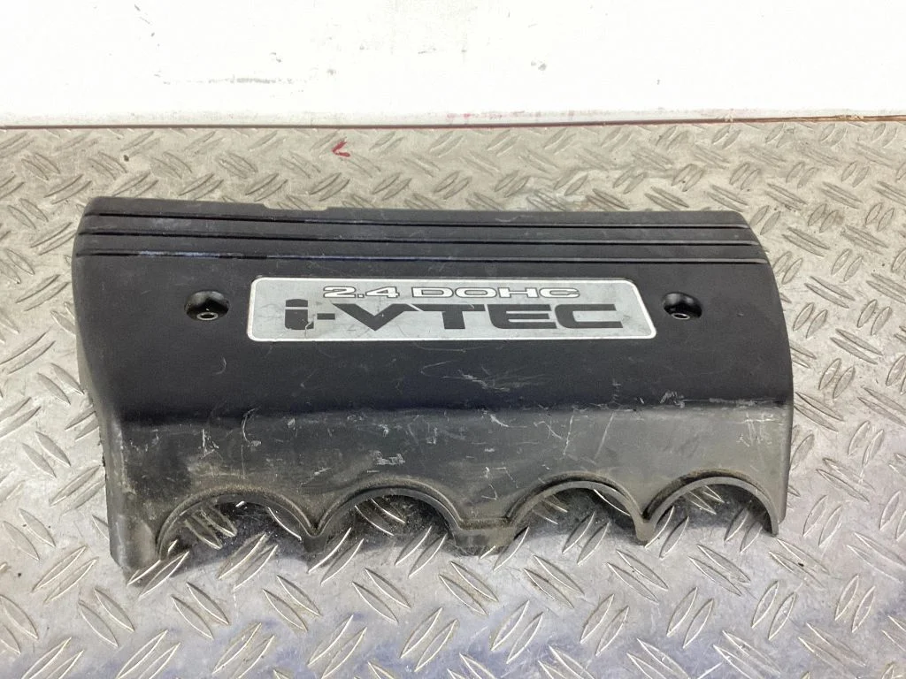 Engine cover (trim) 17124R41L5