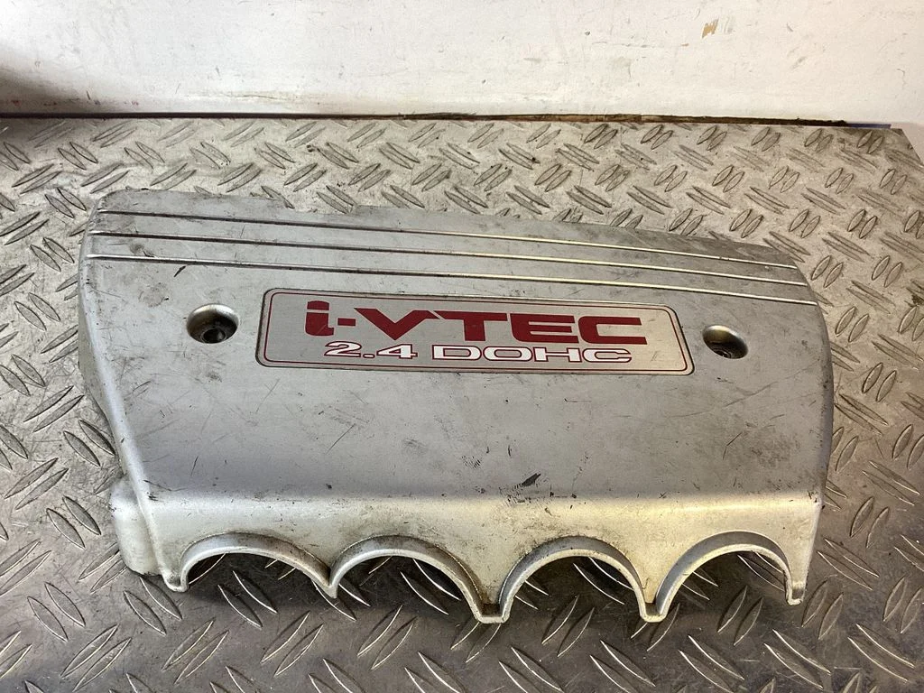 Engine cover (trim) – Acura TSX I (2004-2008)
