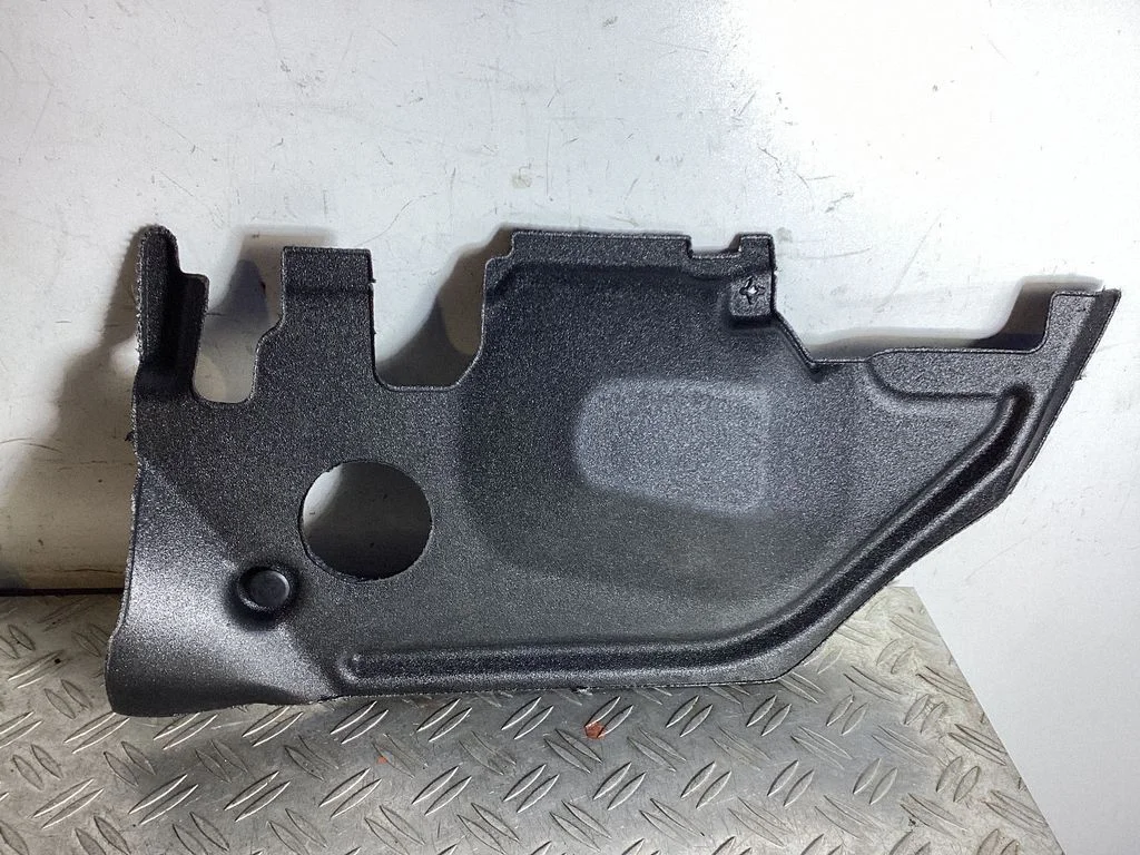 Engine cover (trim) – Volkswagen Tiguan Allspace (2017-)