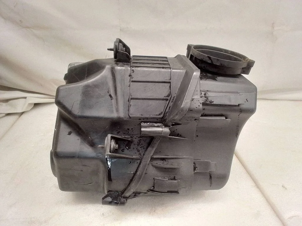 Air filter box 059133837AG