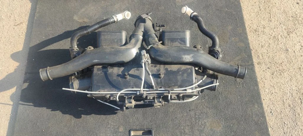 Obudowa filtra powietrza – Porsche 911 991 (2011-2019)