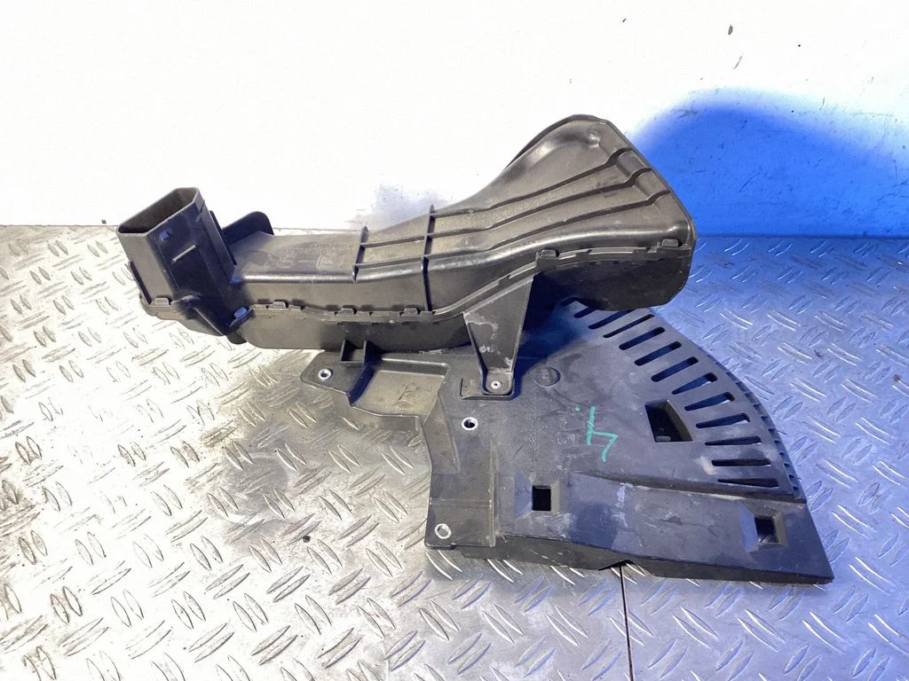 Air intake duct part 5320953070