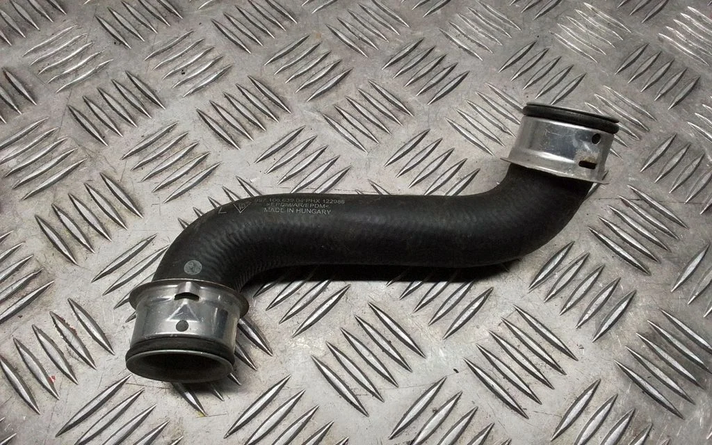 Air intake hose/pipe – Porsche 911 997 (2004-2013)