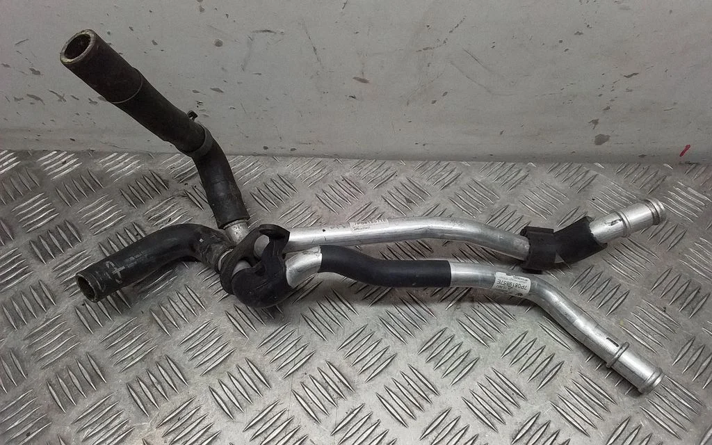 Air intake hose/pipe – Porsche Cayenne (92A) (2010-2017)
