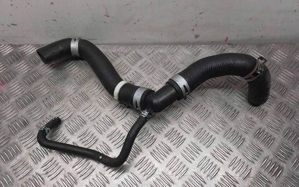 Air intake hose/pipe – Lexus GS 250 350 300H 450H (2013-)