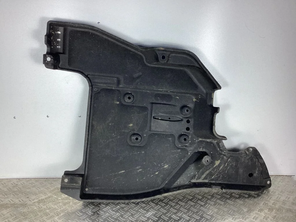 Fuel tank bottom protection – Lexus NX (2014-2021)