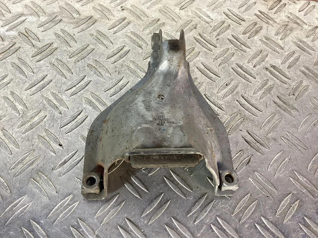 Engine mounting bracket – Porsche Macan (95B) (2014-2018)