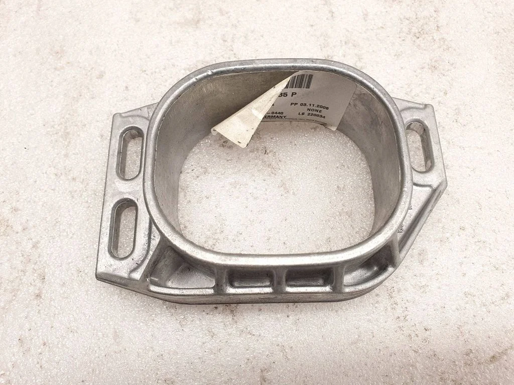 Mootori kinnituskronstein – Audi A4 S4 B7 8E 8H (2005-2008)