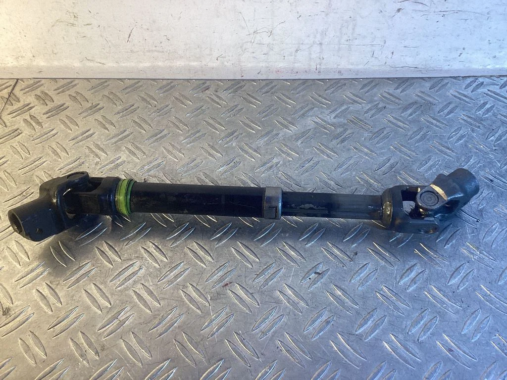 Steering column universal joint – Lexus RX 450H (2016-)