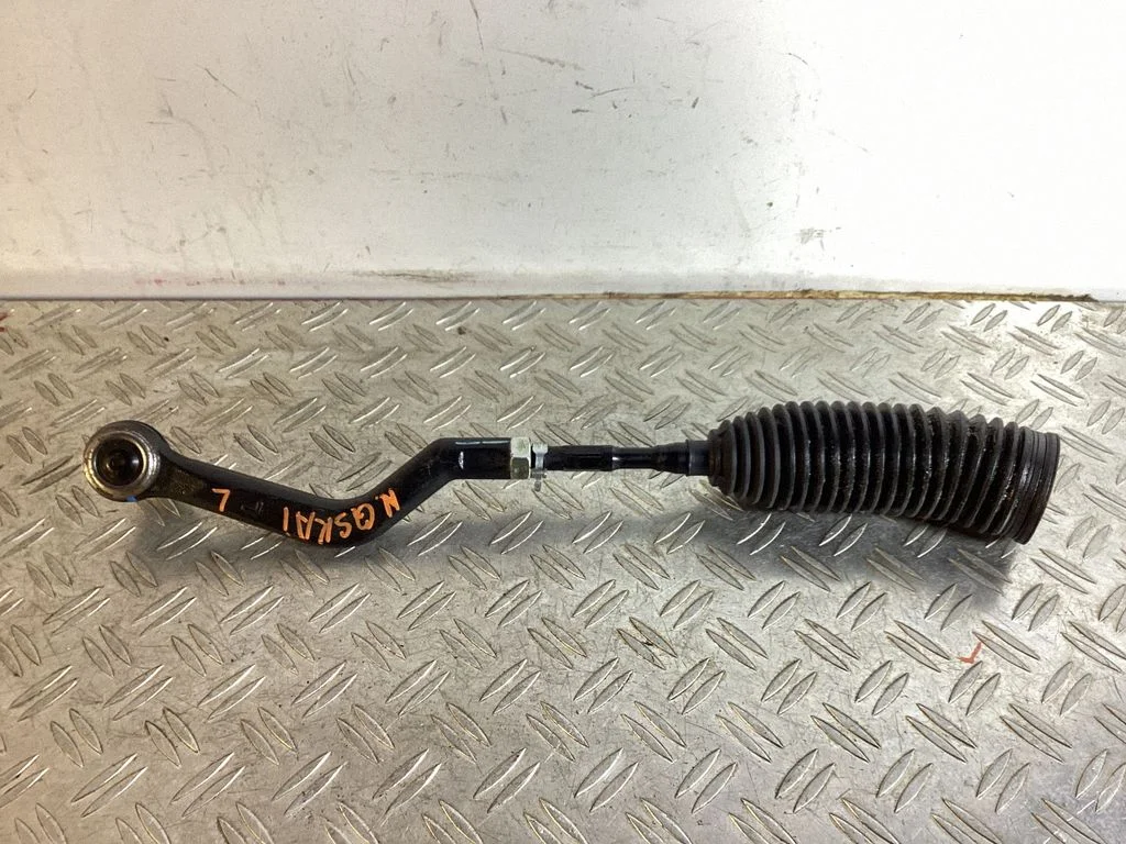 Steering tie rod end – Nissan Qashqai (2014-2016)