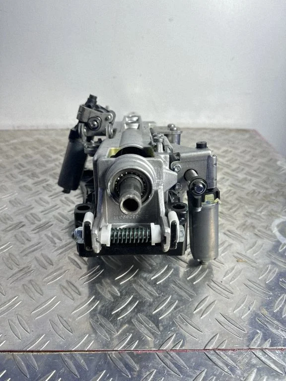 Steering wheel axle – Tesla Model S (2012-)