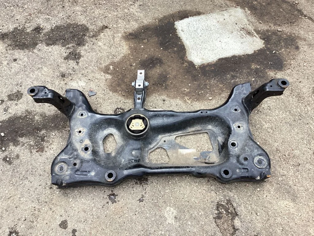 Front subframe – Volkswagen Tiguan Allspace (2017-)