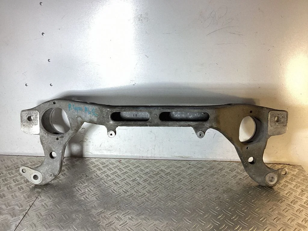 Front subframe – Porsche Cayenne (9PA) (2002-2010)