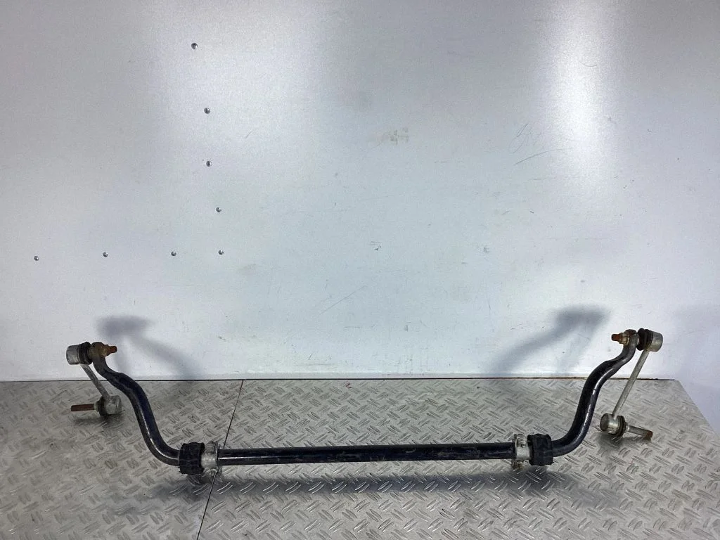 Eesmine stabilisaator (kaldevarras) – Mercedes-Benz ML-klass W164 (2005-2011)