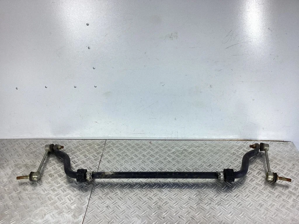 Eesmine stabilisaator (kaldevarras) – Mercedes-Benz ML-klass W164 (2005-2011)