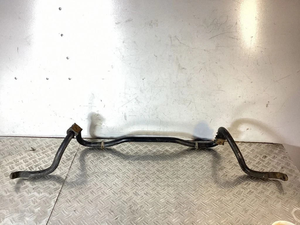 Eesmine stabilisaator (kaldevarras) – Lexus RX III (2008-2015)