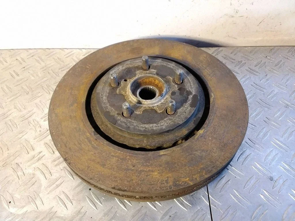 Front wheel hub – Toyota RAV 4 (XA50) (2018-)