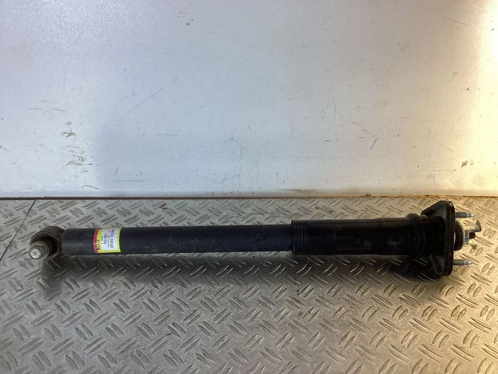 Rear shock absorber/damper – Lexus RC (2014-)