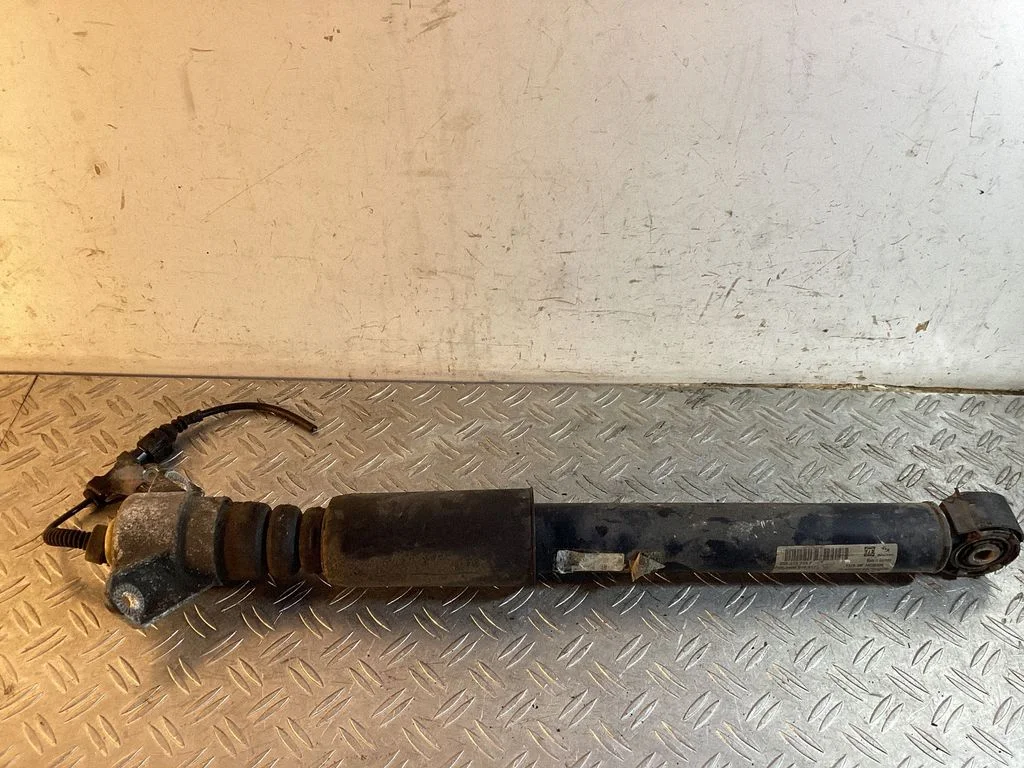 Rear shock absorber/damper – Porsche Macan (95B) (2019-)