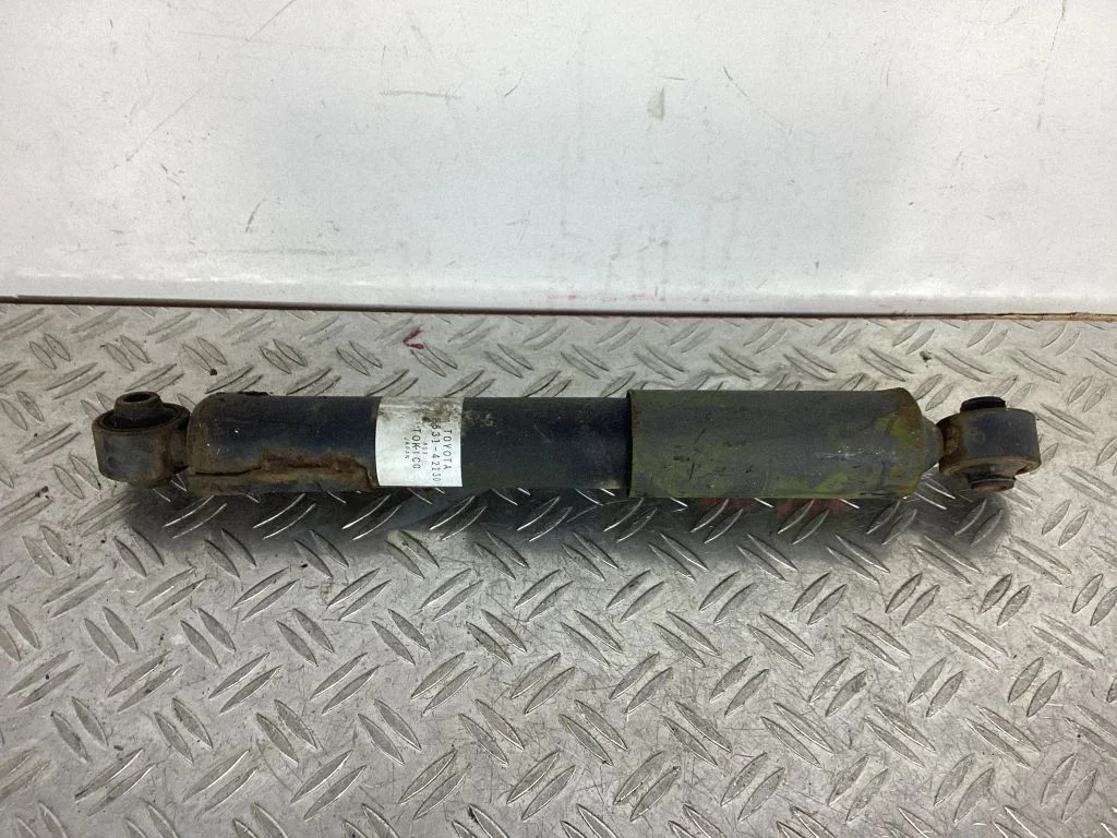 Rear shock absorber/damper – Toyota RAV 4 (XA30) (2006-2016)