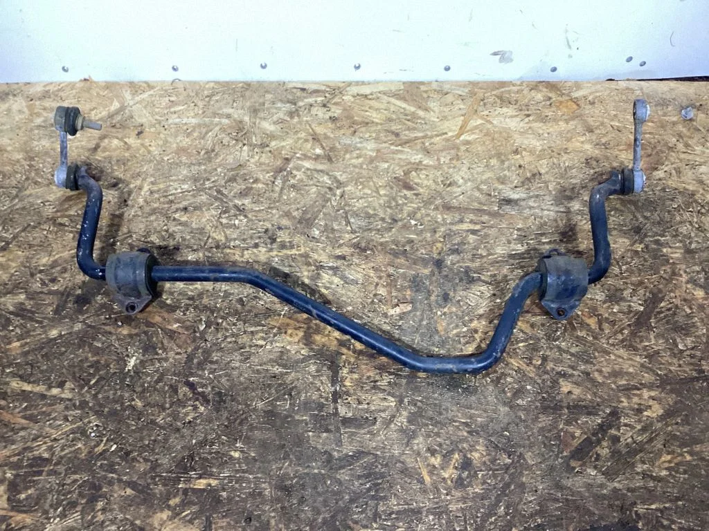 Tagumine stabilisaator – BMW X3 E83 (2003-2010)