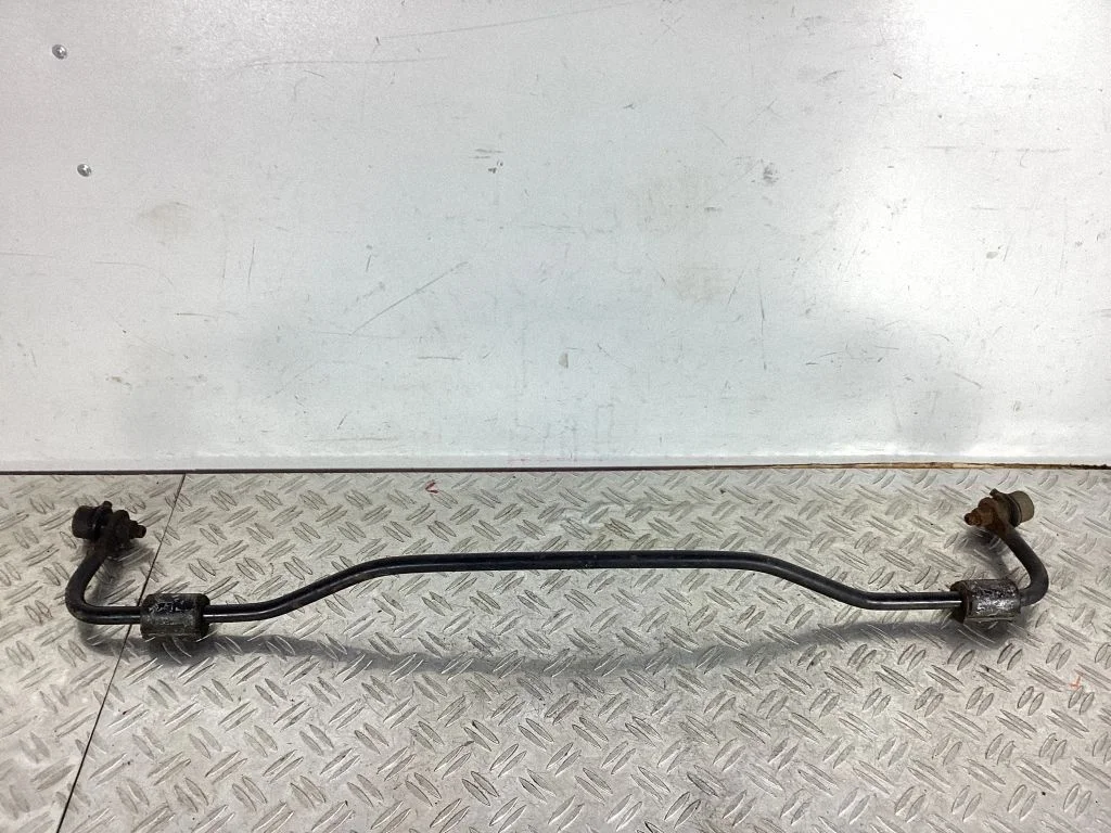 Tagumine stabilisaator – Lexus GS 300 350 430 450H (2005-2012)