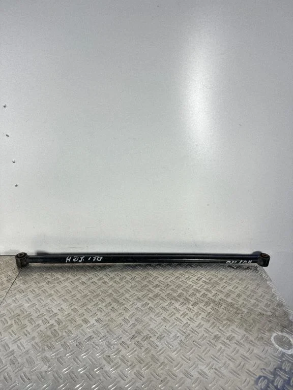 Tagumine stabilisaator – Toyota Land Cruiser (J150) (2009-)